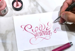 Handstyle, lettering, calligraphy, personnalisation, custom, customization, paper