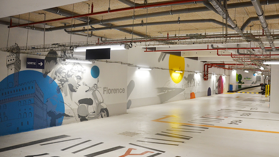 art, covering, paint, murals, graffiti, street art, Dubai