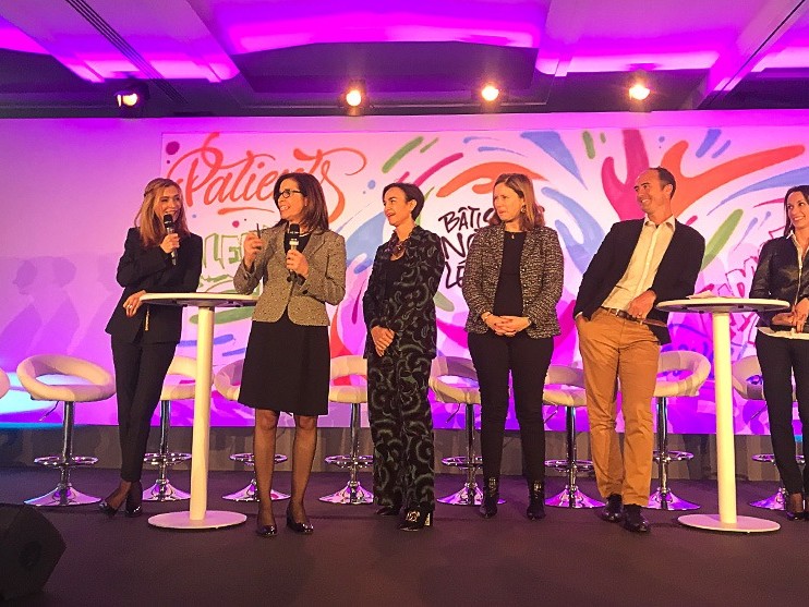 graffiti, artist, performance, live, direct, stage, convention, corporate