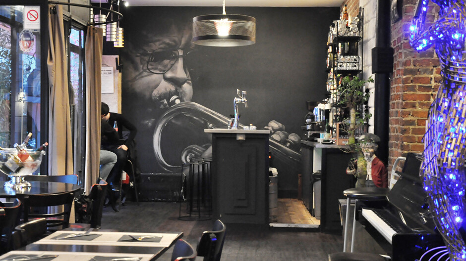 Jazz, figurative, Portrait, elegant, street art, graffiti, illustrator, art,