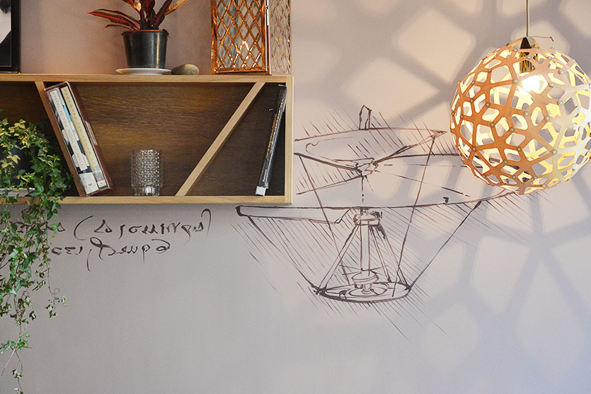 Luruxy, restaurant, dubai, Palm Jumeirah, street art, graffiti, brush, art